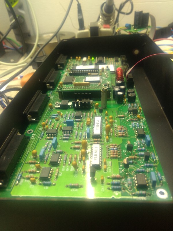 Reparo e conserto de placa eletrônica para máquinas de ensaio